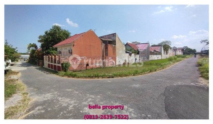 8 Minutes to UGM Campus, Jogja Cluster Land 100 Meters from North Ring Road 8 Minutes to UGM Campus, Jogja Cluster Land 100 Meters from North Ring Road