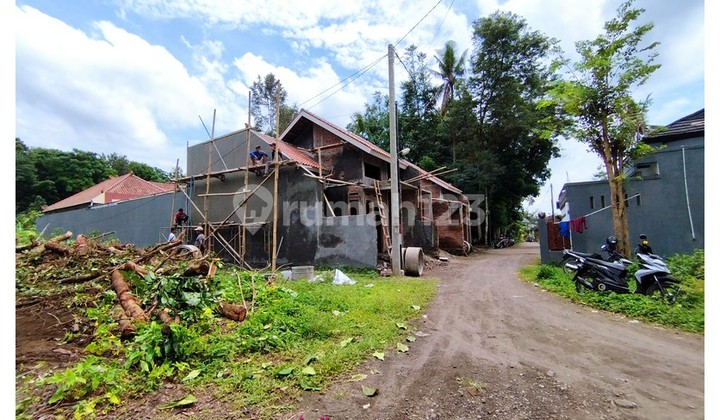 Jalan Pokoh Tajem , 5 Menit Ke Stadion Maguwoharjo Jual Tanah Jogja