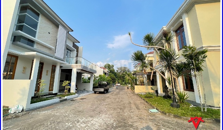 Single Gate, Tanah Jakal in Merapi Housing Yogyakarta Single Gate, Tanah Jakal in Merapi Housing Yogyakarta