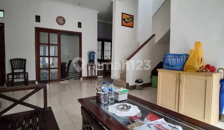 dijual rumah mlati sleman 2 Lantai dalam perumahan utara UGM kaliurang 1