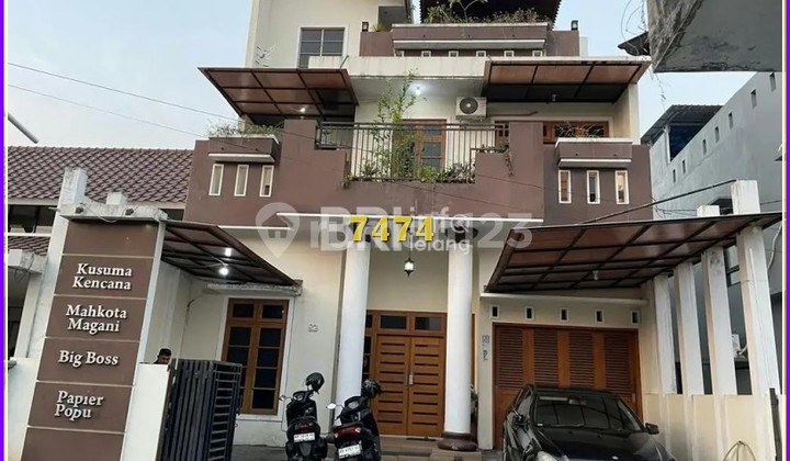 Area Seturan, Rumah 3 Lantai Dijual Cepat BU Area Seturan, Rumah 3 Lantai Dijual Cepat BU