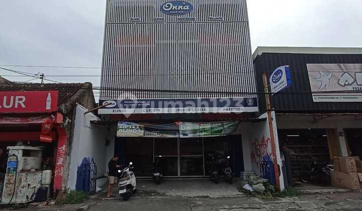For Sale Shophouse in Jogonegaran Gedongtengen Yogyakarta Near Malioboro