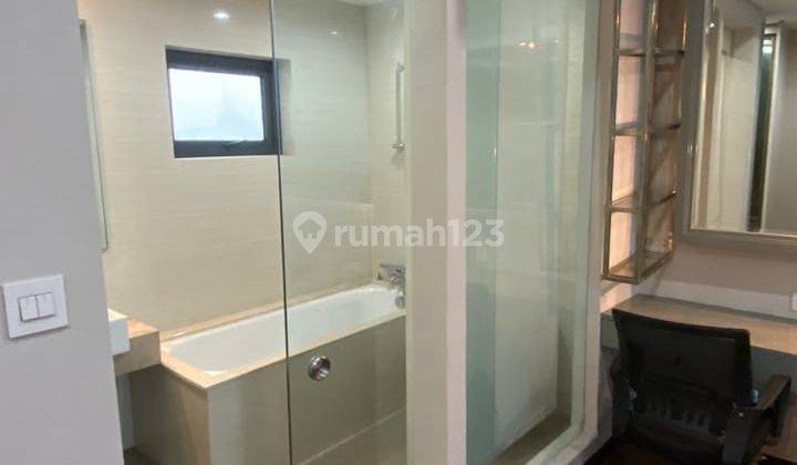 Apartement Casa Grande Residence 2 BR Good Furnished Luas Besar