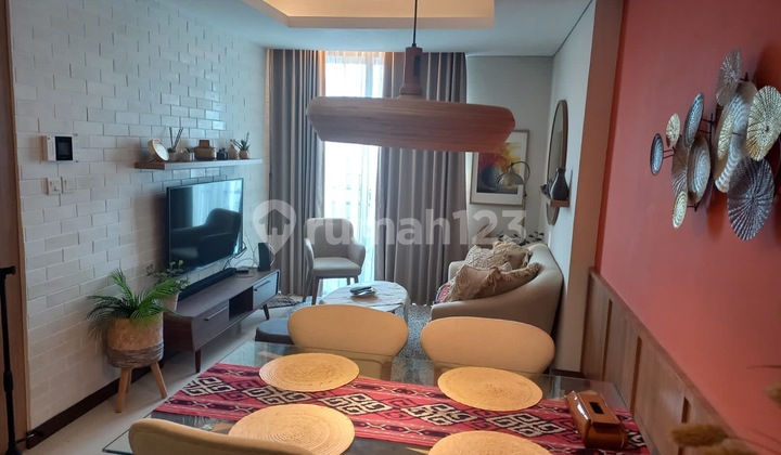 Apartement Casa Grande Phase 2 2 BR Furnished Bagus