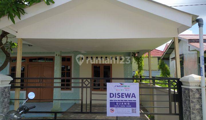 Rumah sewa 2 lantai siap huni di kawasan  perkotaan 1