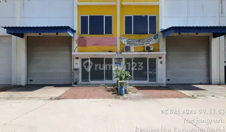 Disewakan Gudang 3 Bisnis Center Tanjung Pura Karawang Barat, Dkt 2