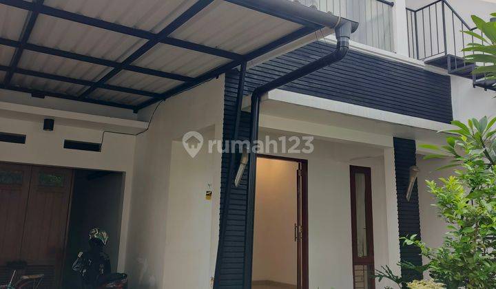 Di Sewakan Rumah Townhouse Pejaten Barat  2