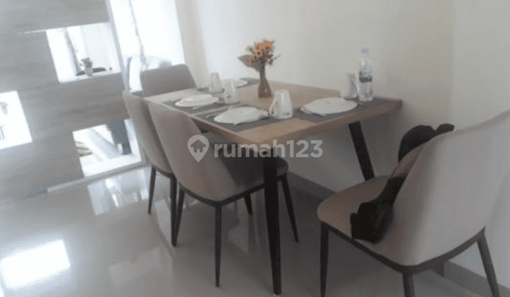 Rumah Untuk Berbisnis 2 Lantai 3 Kamar Paccerakang, Makassar 8