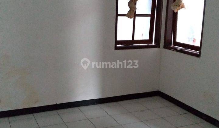 Rumah 1 lantai SHM di taman kopo indah blok favorite 2