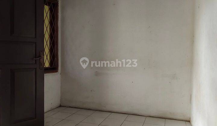 Sewa rumah murah 1 lantai SHM di taman kopo indah 2 2