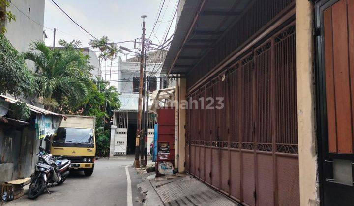 Rumah Minimalis 3 Lantai di Petojo Barat Ii, Gambir Jakarta Pusat 2
