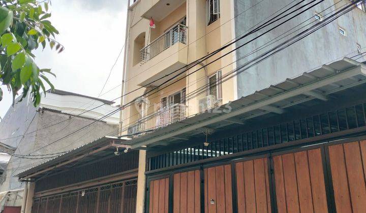Rumah Minimalis 3 Lantai di Petojo Barat Ii, Gambir Jakarta Pusat 1