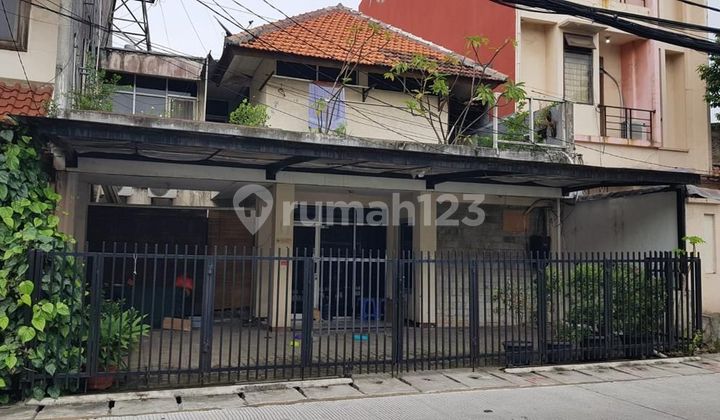 Dijual Rumah Lama Lokasi Istimewa Cideng Barat  Jakarta Pusat 1