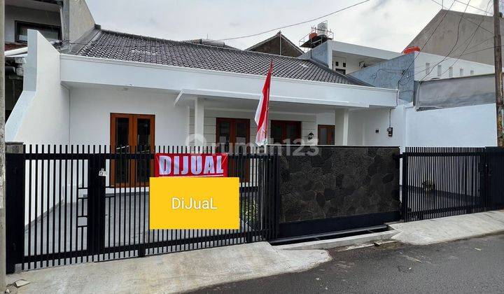 Rumah Bagus dan Nyaman di Sayap martanegara - Turangga 1