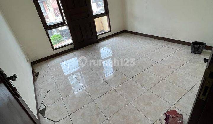 Dijual Rumah 2 Lantai di Tatar Wangsakerta 1