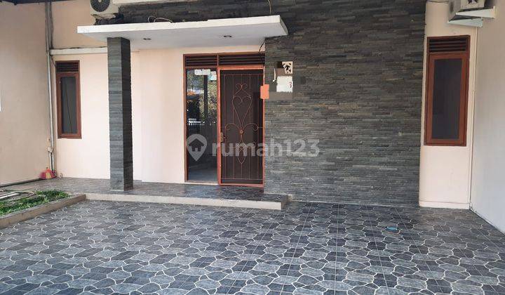 Dijual Rumah Nyaman Dekat Kampus di Pesona Bali Residence 1