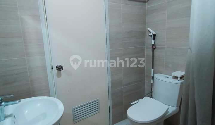 Dijual Apartemen cantik dengan view bagus di lokasi strategis, Alam Sutera 8