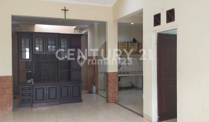 Disewakan Rumah Rapih Di Kota Harapan Indah Bekasi 1