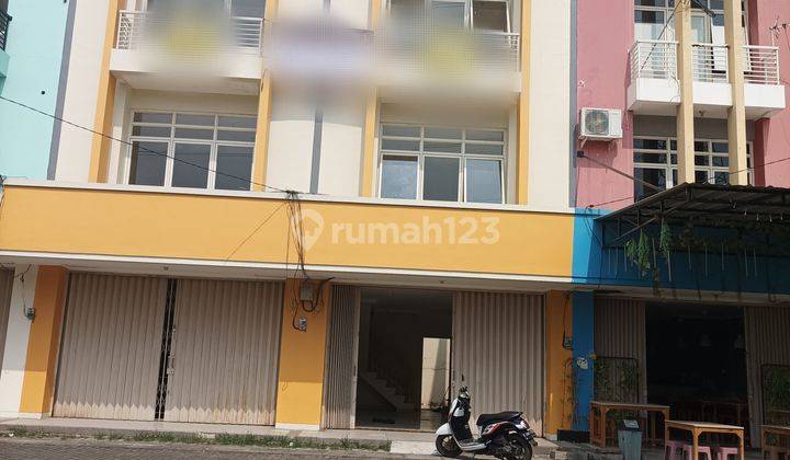 Dijual 2 ruko gandeng di harapan indah 2 1