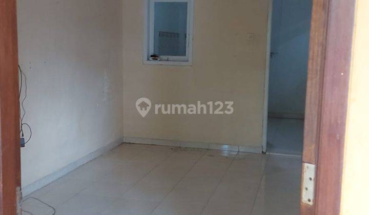 Rumah Strategis di Green Emerald Residence, Bekasi 2