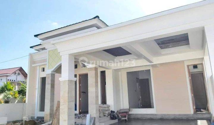 Dijual rumah siap huni di lingkungan cluster tepi jalan utama 1