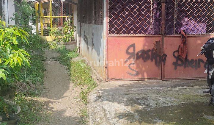Di sewa rumah depan kantor pos Indonesia ,kantor Polresta padang 2
