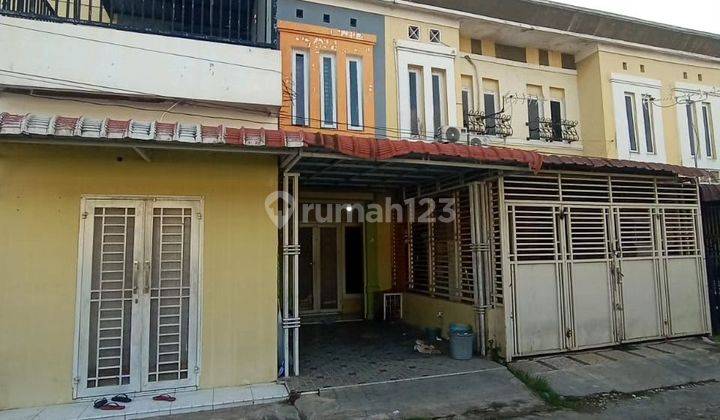 Rumah 2 lantai lokasi di tengah kota lokasi medan sunggal 2