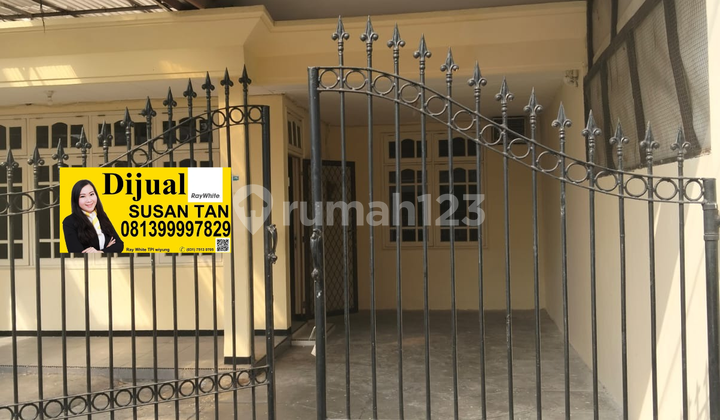 Dijual Rumah Darmo Permai Utara Siap Huni Dijual Rumah Darmo Permai Utara Siap Huni