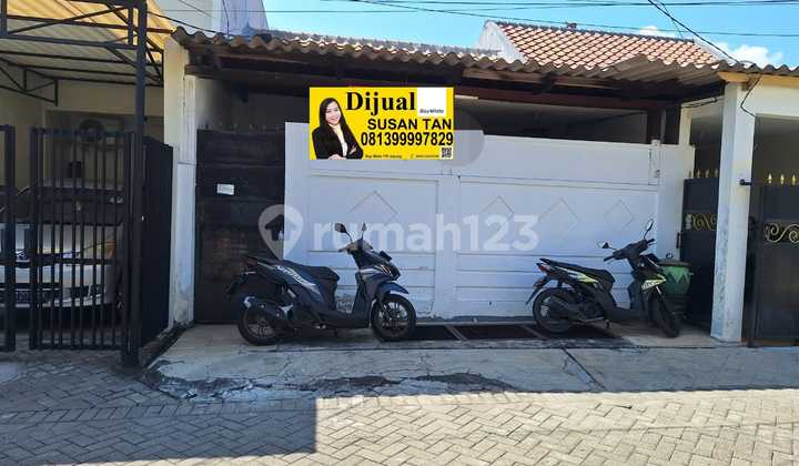 Dijual Rumah Hitung Tanah Babatan Pratama