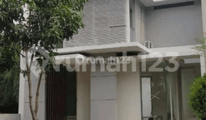 Dijual Rumah Greenwood Strategis Minimalis Siap Huni 1