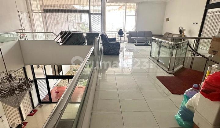 For Sale Ready-to-Occupy Strategic Commercial Satellite Grand House 2