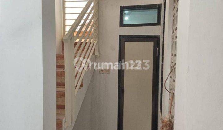 DIJUAL RUMAH BARU GRESS SIAP HUNI AREA TAMAN PONDOK INDAH WIYUNG 2