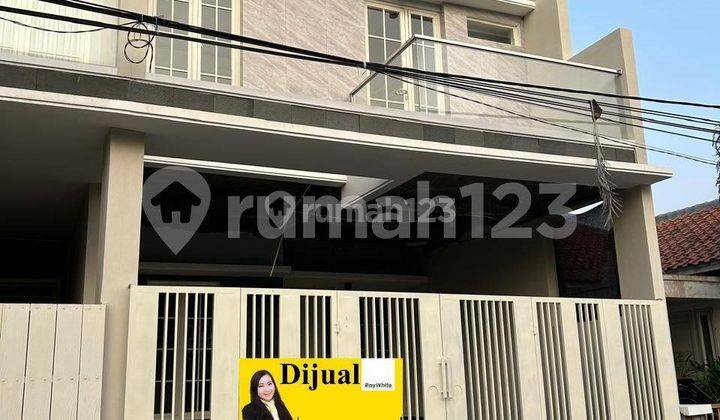 DIJUAL RUMAH BABATAN PRATAMA WIYUNG SURABAYA BARAT MEWAH MODERN MINIMALIS 1