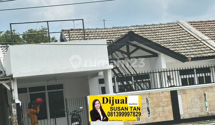 For Sale Griya Babatan Mukti Wiyung House, Strategic Location, Already Renovated