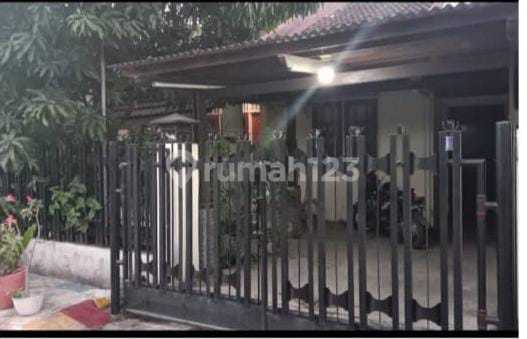 Dijual Rumah Babatan Indah Jalan 3 Row Lokasi Bagus
