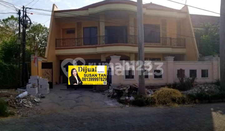 Dijual Rumah Darmo Permai Selatan Strategis Murah Model Semi Classic Modern Dijual Rumah Darmo Permai Selatan Strategis Murah Model Semi Classic Modern