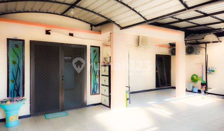 For Sale: Babatan Pilang 2-Story House, Row, Wide Road 2