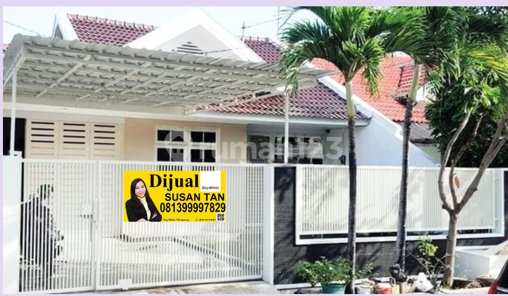 For Sale: House in Taman Pondok Indah Wiyung, West Surabaya