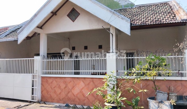 Dijual Rumah Ketintang Baru Surabaya Siap Huni