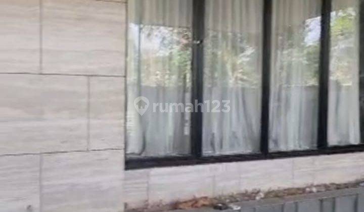 Dijual Rumah Cocok Untuk Kantor Royal Residence 2