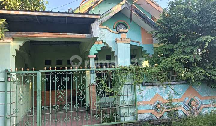 Dijual Rumah di Surabaya Puri Lidah Kulon Siap Huni Dijual Rumah di Surabaya Puri Lidah Kulon Siap Huni