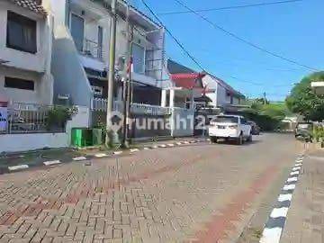 Dijual Cepat Murah Strategis Rumah Babatan Pratama Surabaya Barat

 2