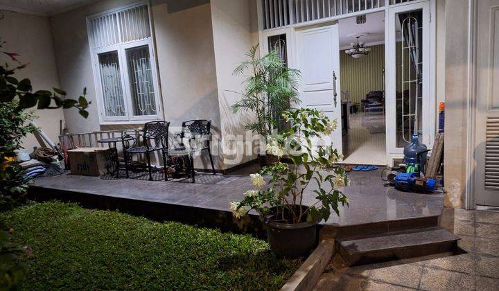 RUMAH PURI INDAH 10x20 SIAP HUNI BAGUS TERAWAT ROW JALAN GEDE 2