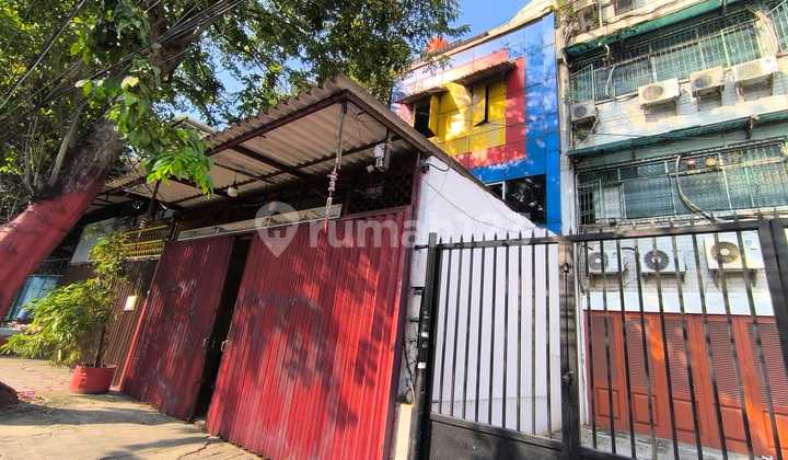 Dijual Ruko Jembatan Lima Siap Pakai Dijual Ruko Jembatan Lima Siap Pakai