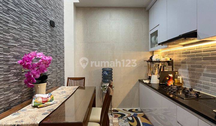 Dijual Rumah Hadap Timur Full Furnish di Cluster Agnesi By Rumah Chinida 2