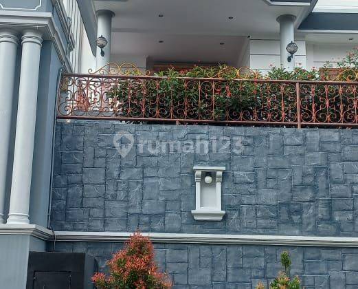 Jual Rumah Mewah 2 Lantai Bagus di Setra Duta Bandung Jawa Barat 1