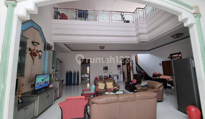 Dijual Cepat Rumah di Taman Harapan Indah, Jakarta 2