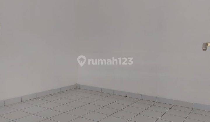 Jual sewa Rumah 2 Lantai Besar Villa Melati Mas Serpong Tangerang 2