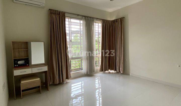 Rumah 2 Lantai Sudah Renov Semi Furnished Volta Gading Serpong 2