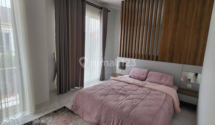 Disewakan Rumah Furnished Include Ipkl Malibu Gading Serpong 1